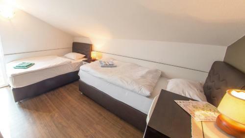 Hostal Guesthouse Stari Grad