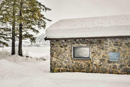 Inviting Juneau Home - Walk To Glacier Trails