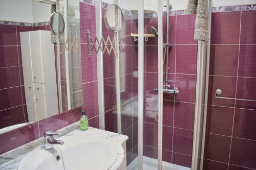 Villa Imogen With New Heated Swimming Pool