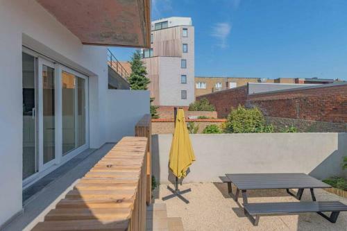 Vakantiewoning Voor 12 Met Garages Terras Tuin