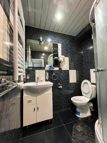 Yerevan House Luxury Apartment 12
