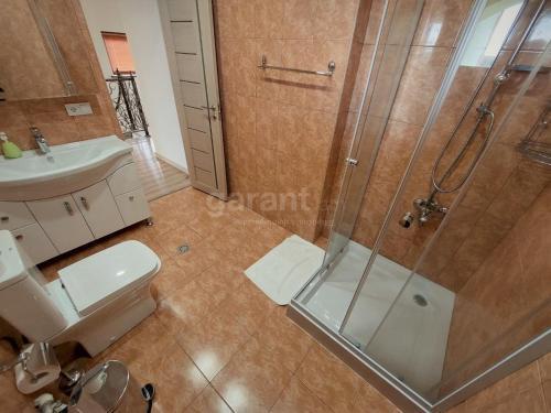 Apartamento ?????????? - ????? ? 5 ????????? ? ??????????