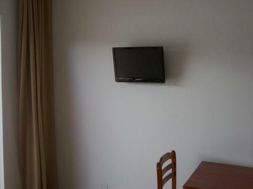 Hostal Penzion Ratm�r�k A Vin�rna U Raka