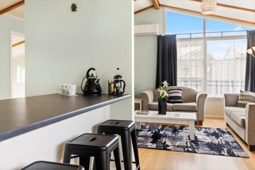 Fenton Retreat - Rotorua Holiday Home