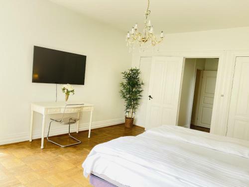 Hostal Aday - Aalborg Mansion - Room 2