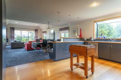 Villa Ohoka Country Retreat