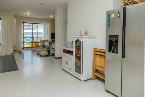 Apartamento Lovely 3bd Flat With Parking And Sea View