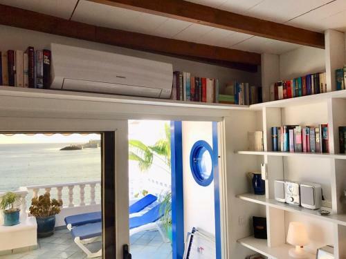 Apartamento La Paloma Blanca