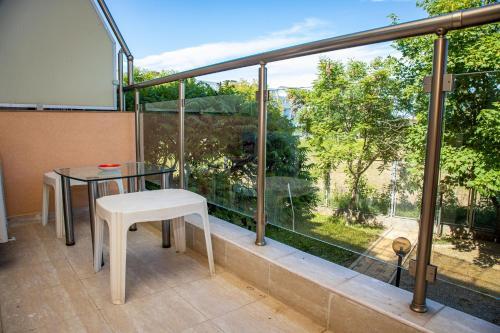 Apartamento ~by Camping Gradina ~ Spacious Flats With Balconies