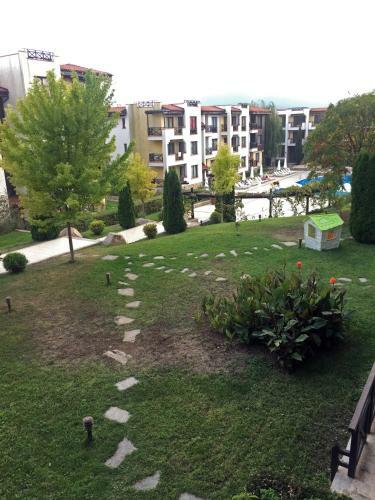 Apartment On The Sea At St.nicholas Complex - Mix