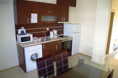 Azura Garden Apartments