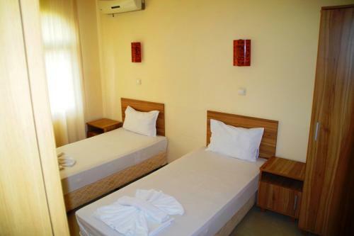 Azura Garden Apartments