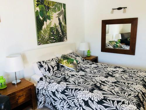 Villa Chao Private Heated Pool, Garden, Wifi, A/c