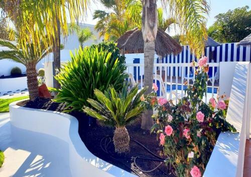 Villa Chao Private Heated Pool, Garden, Wifi, A/c