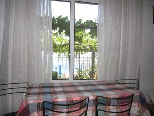 Hostal Guest House And Tavern Leo