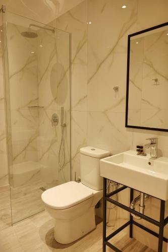 Lumi Hotel