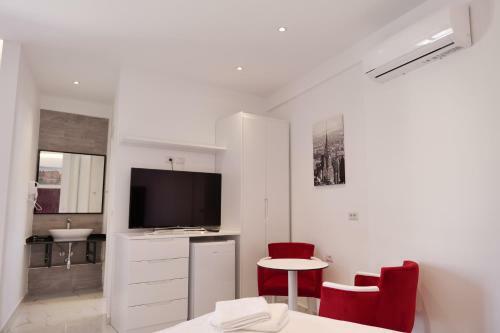 Lumi Hotel