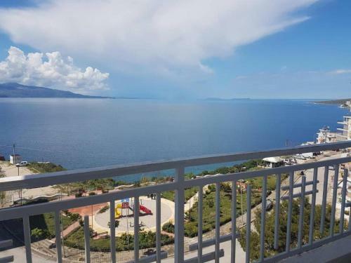 Krystyna Apartment- Apartment Near The Beach