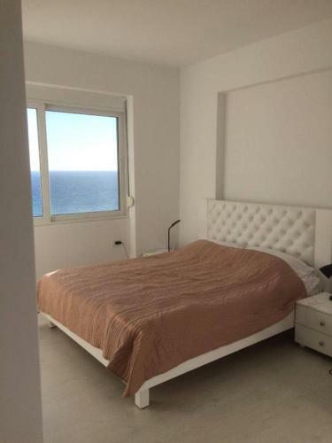 Krystyna Apartment- Apartment Near The Beach