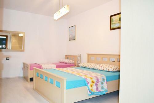 Azzura Apartment