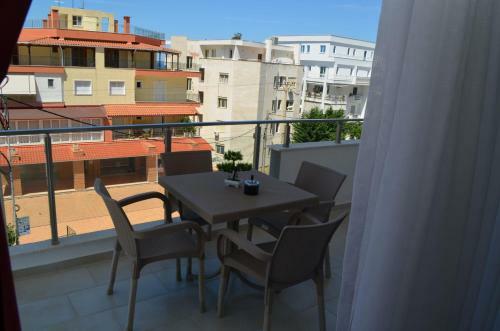 Akil Apartments