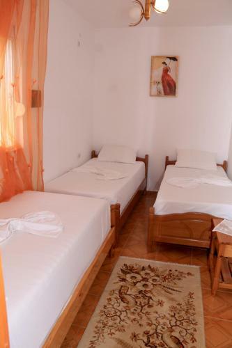 Hostal Seferi Apartments