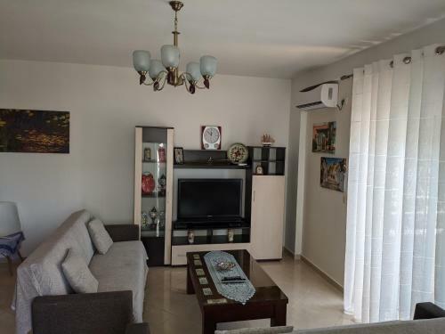 Oresti's Apartments