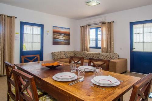 Villa Tamia & Atl�ntico Marina Rubic�n