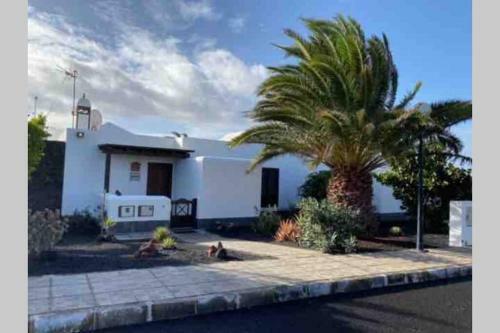 Villa Isa Sea Views