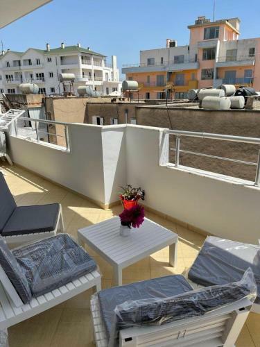 Nearby The Sea Apartment