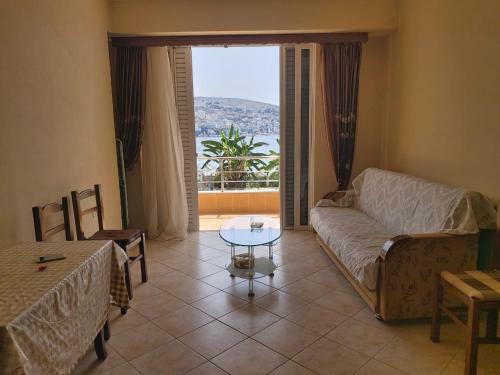 ''sea View Apartment'' - Port Side