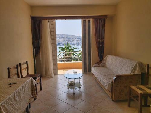 ''sea View Apartment'' - Port Side