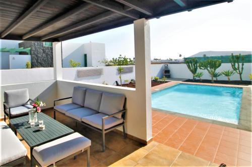 Villa Con Piscina Climatizada El Cobre 22