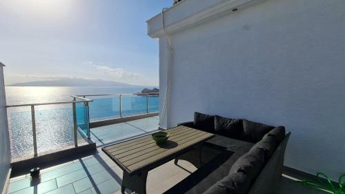 Apartamento Rocknest Sea View Penthouse