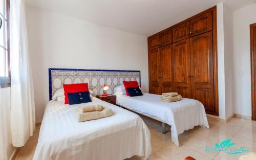 Stunning 3-bed Villa In Playa Blanca