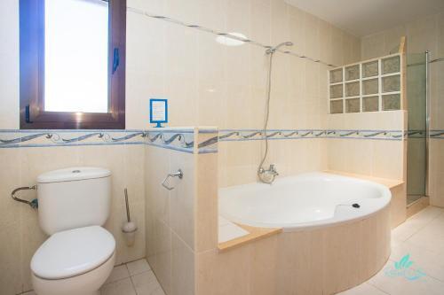 Exclusive 2-bed Villa In Playa Blanca Adults Only