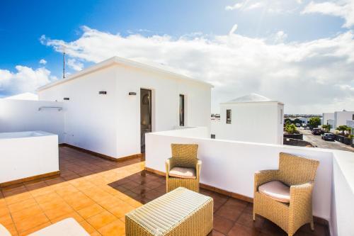 Impeccable 2-bed Villa In Playa Blanca