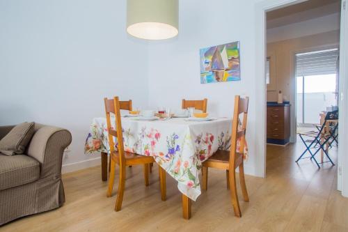 Remarkable 2-bed Villa In Playa Blanca
