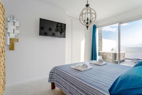 Monterey House Playa Blanca
