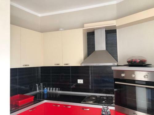 Redi Sea View Apartment
