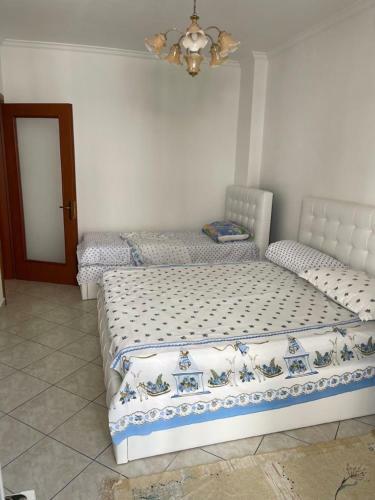 Eldi's Apartment