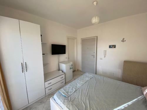 Hostal Sea La Vie (royal Palace)