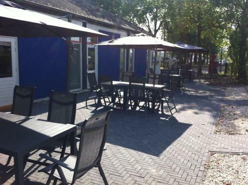 Albergue Bed And Breakfast De Biesbosch - In 't Riet