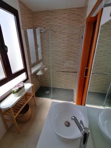 Villa Bolboreta With Private Pool