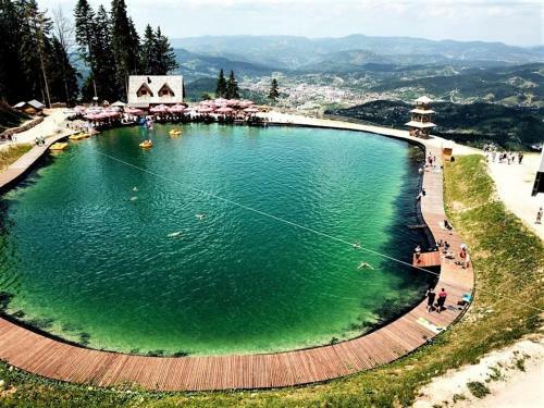 Villa Vila - Apartmani Golijanin