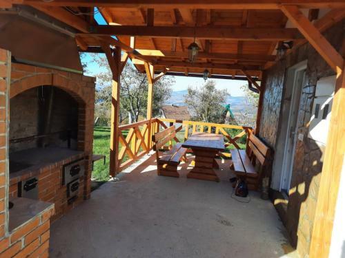 Deda Simina Vikendica