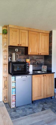 Deda Simina Vikendica