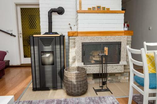 Vikend Ku?a Planinski Raj