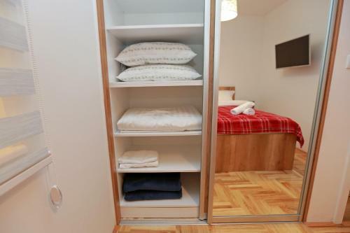 Apartman UNA