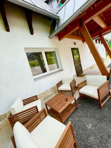 Hotel Legat Kuca Za Odmor